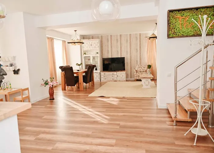 The View Penthouse Appartamento Braşov